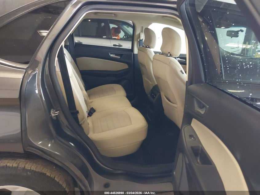 VIN 2FMPK3G90HBC16161 2017 FORD EDGE SE