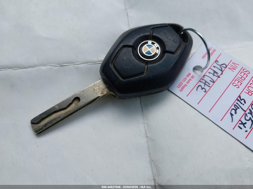 2004 BMW 325Xi VIN: WBAEU33494PR12355 Lot: 44527046