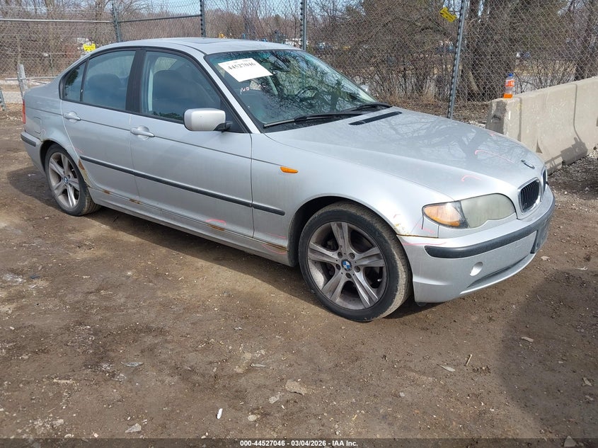 2004 BMW 325Xi