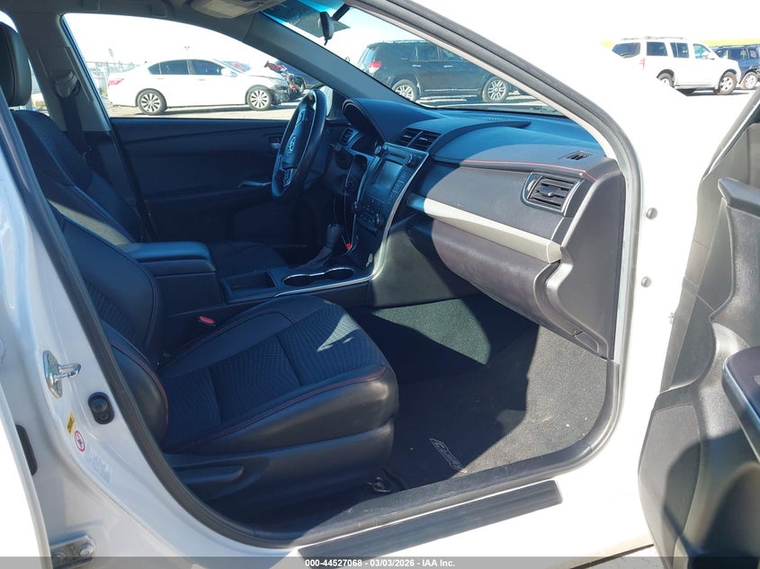 2015 Toyota Camry Se