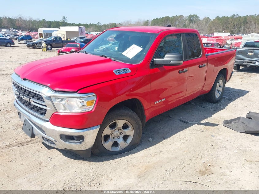 Vin: 1c6rrebg8pn592935, lot: 45023891, ram 1500 big horn  4x2 6'4 box 20232