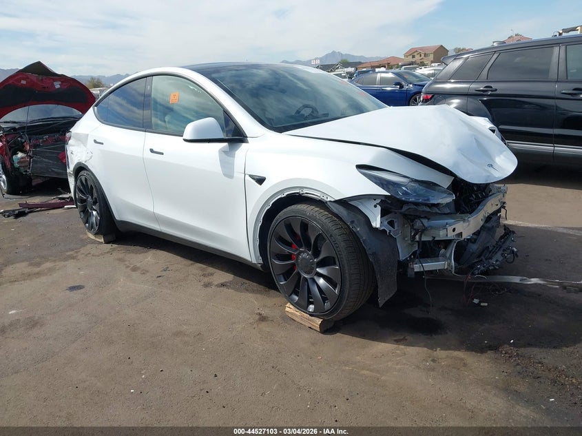 2023 Tesla Model Y Performance Dual Motor All-Wheel Drive