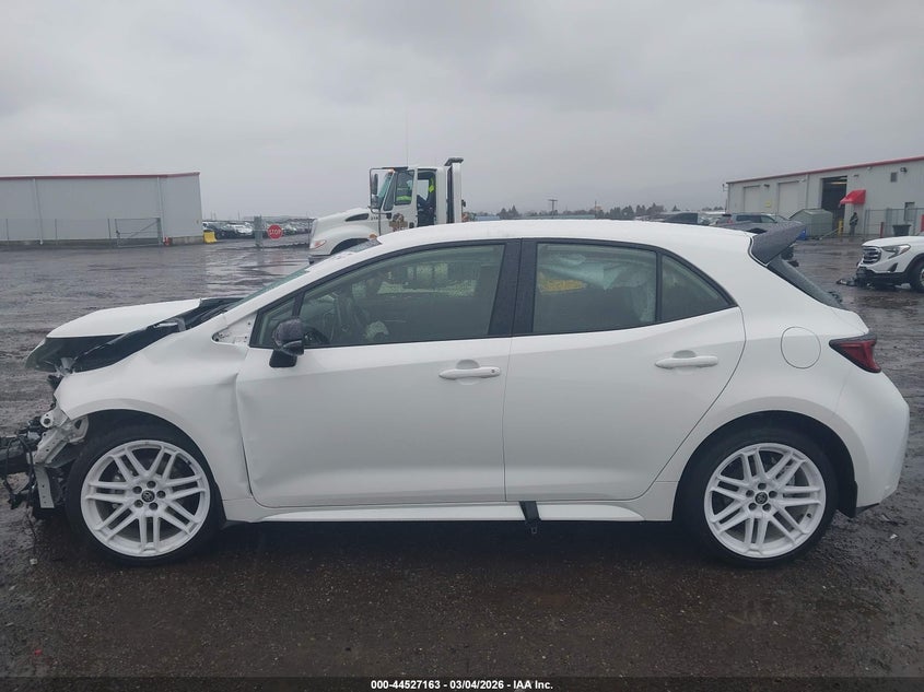 VIN JTND4MBE4T3259773 2026 TOYOTA COROLLA SE