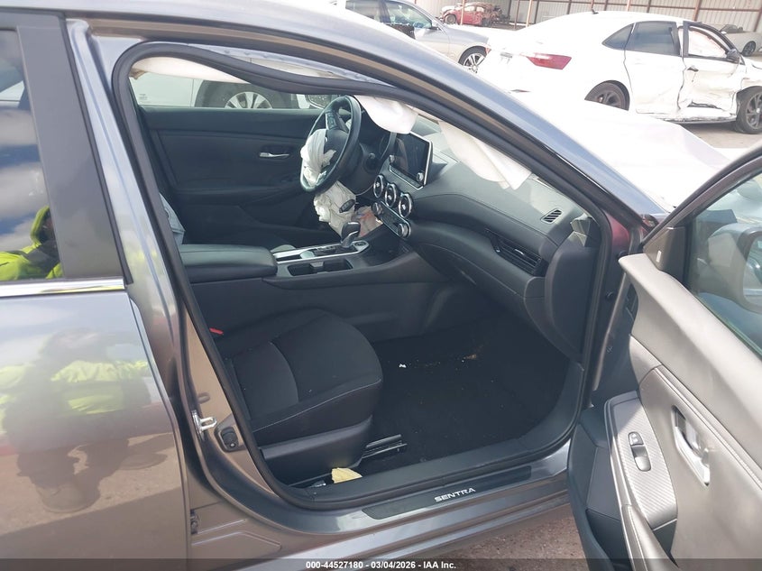 2022 Nissan Sentra Sv Xtronic Cvt