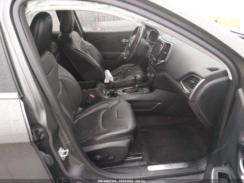 2019 JEEP CHEROKEE auction photo 5