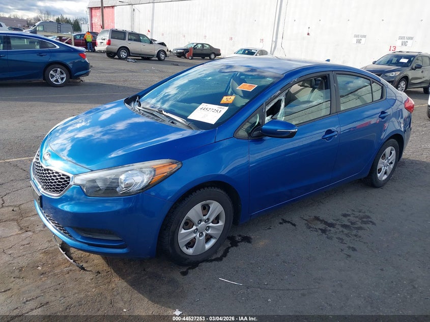 Vin: knafx4a65f5339734, lot: 45024044, kia forte lx 20152
