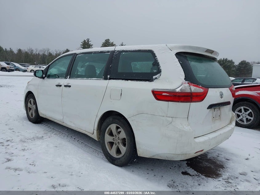 2015 Toyota Sienna L 7 Passenger