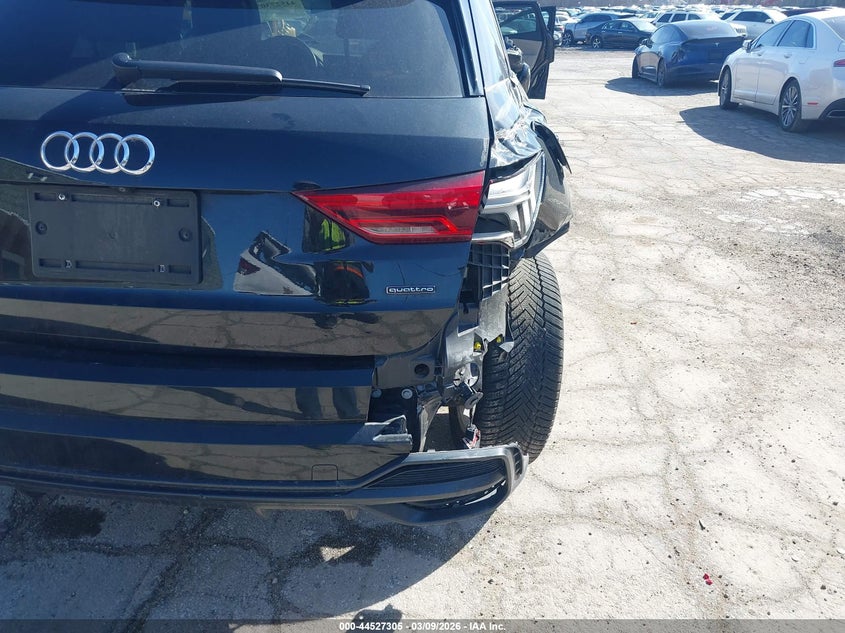 2021 Audi Q3 Premium 45 Tfsi S Line Quattro Tiptronic VIN: WA1DECF35M1028912 Lot: 44527305