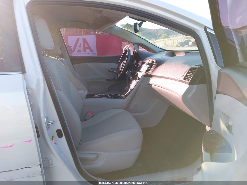 2015 Toyota Venza Le