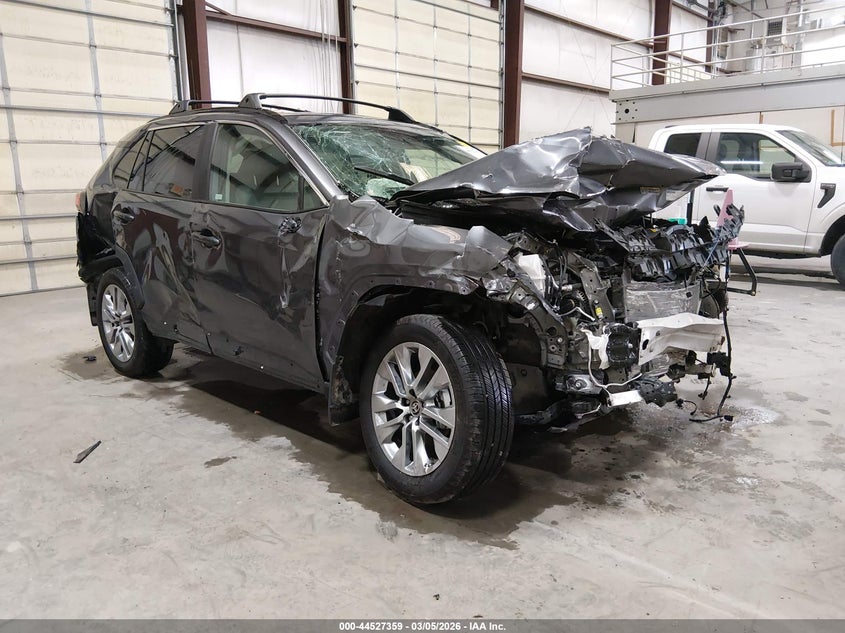 2025 Toyota Rav4 Xle Premium