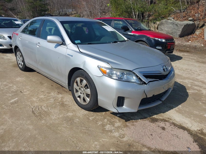 2011 Toyota Camry Hybrid
