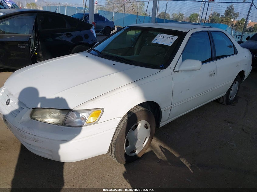 1998 Toyota Camry Le