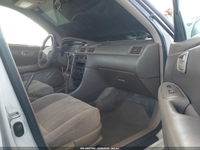 1998 Toyota Camry Le