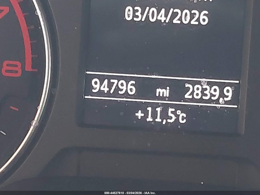 2017 Audi A3 2.0T Premium VIN: WAUGUGFF2H1025606 Lot: 44527618