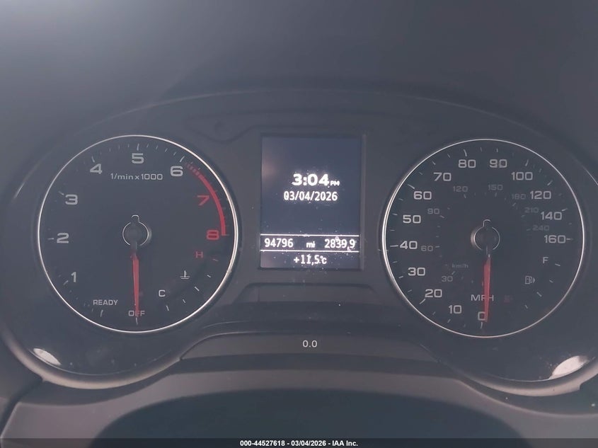 2017 Audi A3 2.0T Premium VIN: WAUGUGFF2H1025606 Lot: 44527618