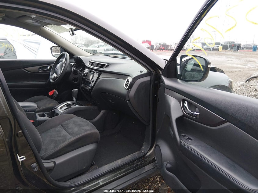 2015 Nissan Rogue Sv