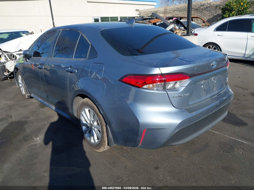 2025 Toyota Corolla Hybrid Le