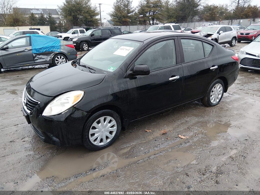 2012 Nissan Versa 1.6 Sv