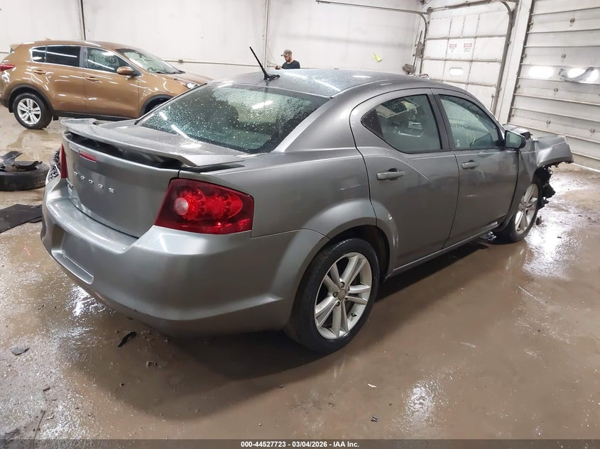 2013 Dodge Avenger Se V6