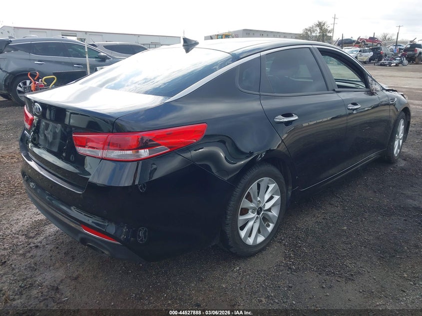 Vin: 5xxgt4l30jg267027, lot: 45024679, kia optima lx 20184