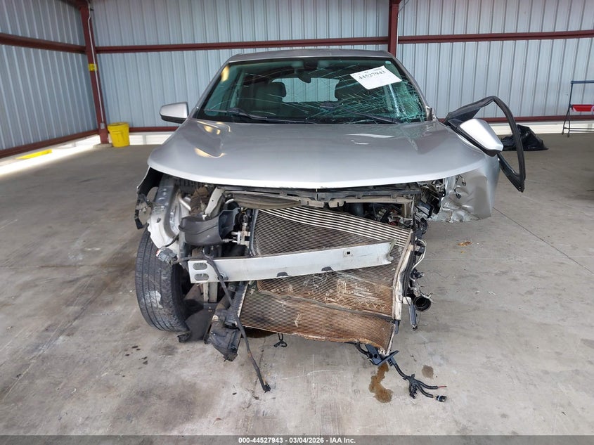 VIN 2GNAXSEV4J6304366 2018 CHEVROLET EQUINOX LT