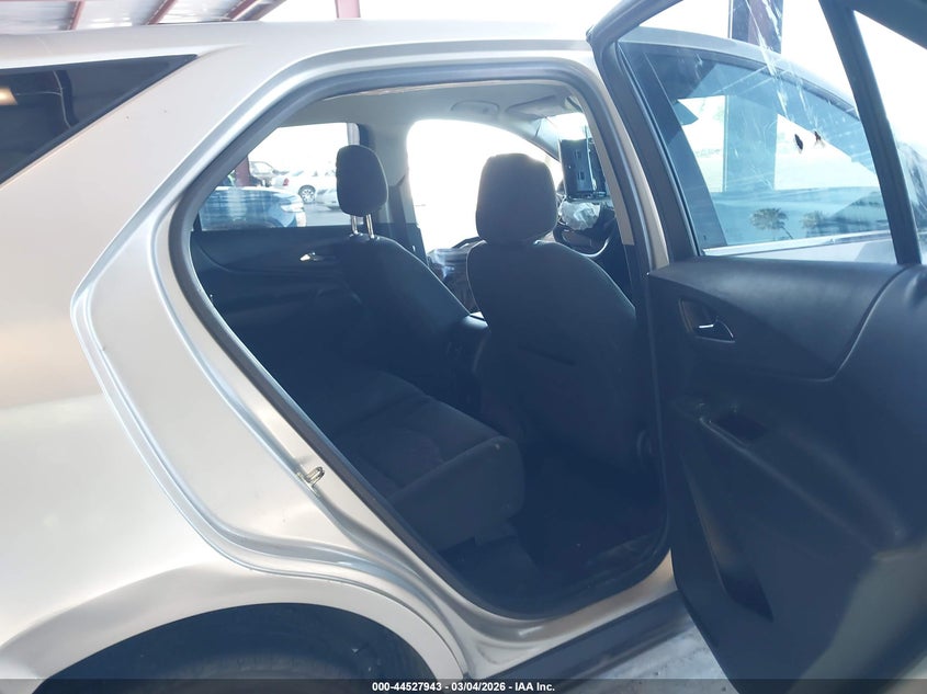 VIN 2GNAXSEV4J6304366 2018 CHEVROLET EQUINOX LT