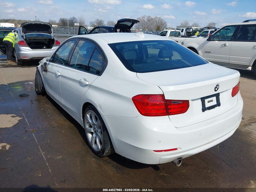 2015 BMW 320I