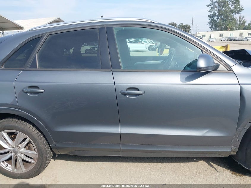 2017 Audi Q3 2.0T Premium VIN: WA1BCCFS3HR016334 Lot: 44527989