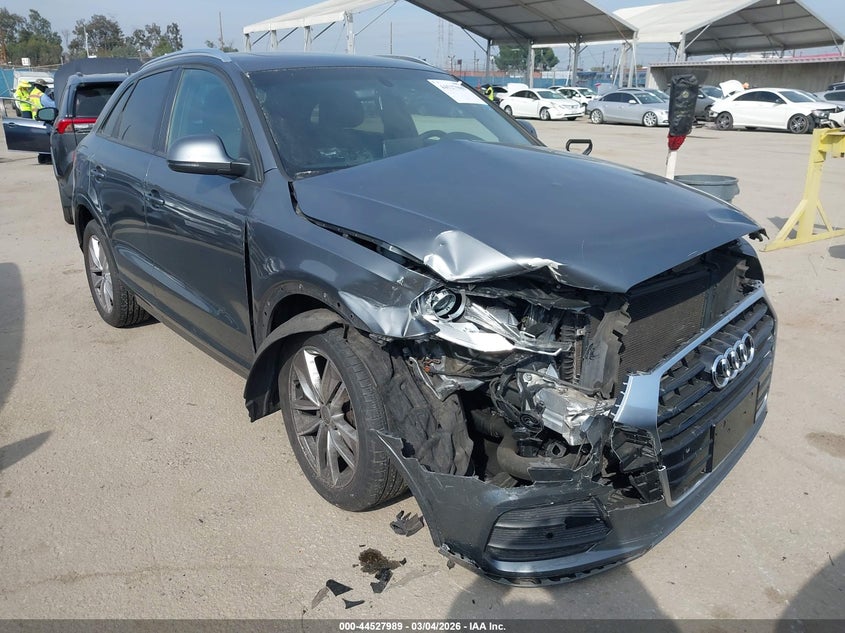 2017 Audi Q3 2.0T Premium