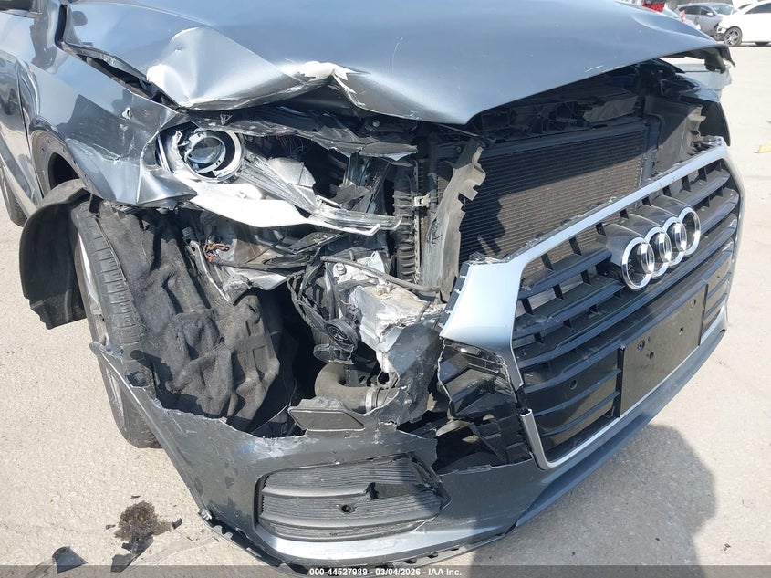 2017 Audi Q3 2.0T Premium VIN: WA1BCCFS3HR016334 Lot: 44527989