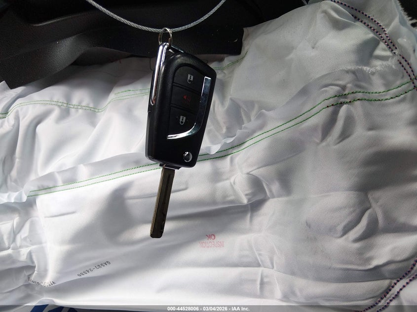 2019 Toyota C-Hr Le VIN: JTNKHMBXXK1048293 Lot: 44528006