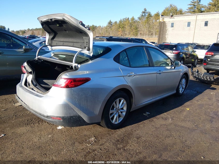 2025 Toyota Camry Le