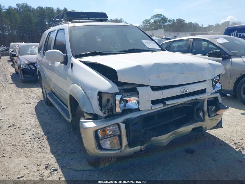 JNRAR05Y5WW030934 INFINITI QX4 Photo 1