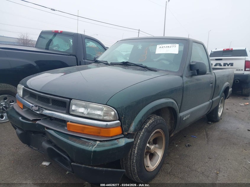 1GCCS145228118123 2002 CHEVROLET S-10 LS photo 1