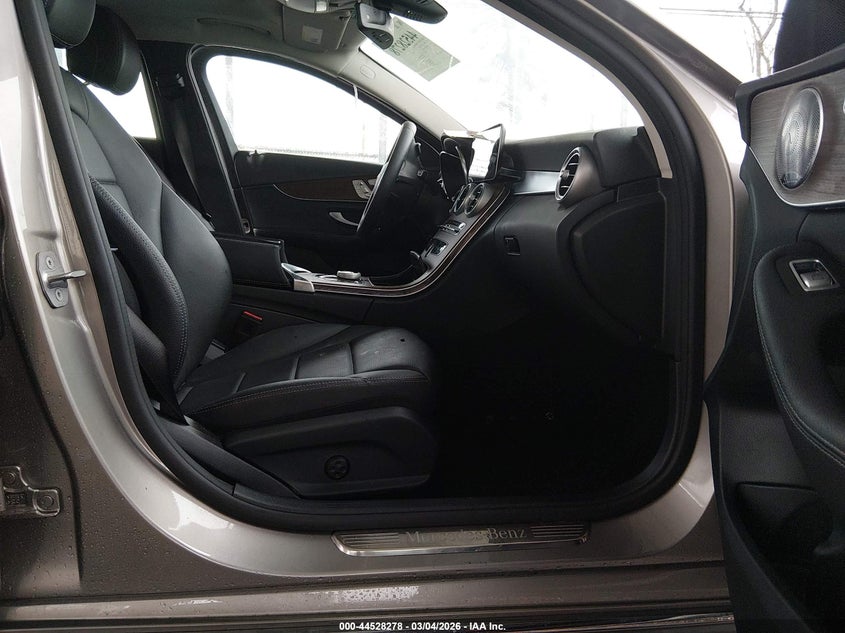 2021 Mercedes-Benz C 300 4Matic