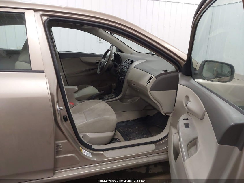 2010 Toyota Corolla Le