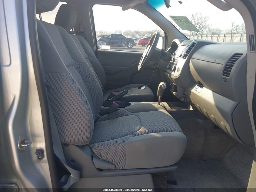 2017 Nissan Frontier Sv