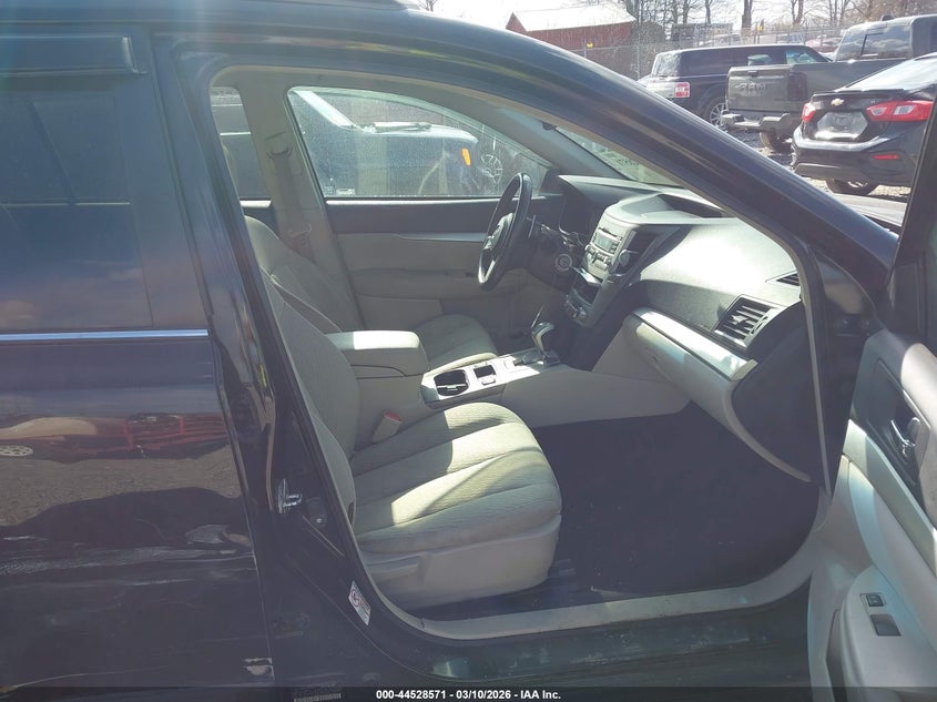 2010 Subaru Outback 2.5I Premium