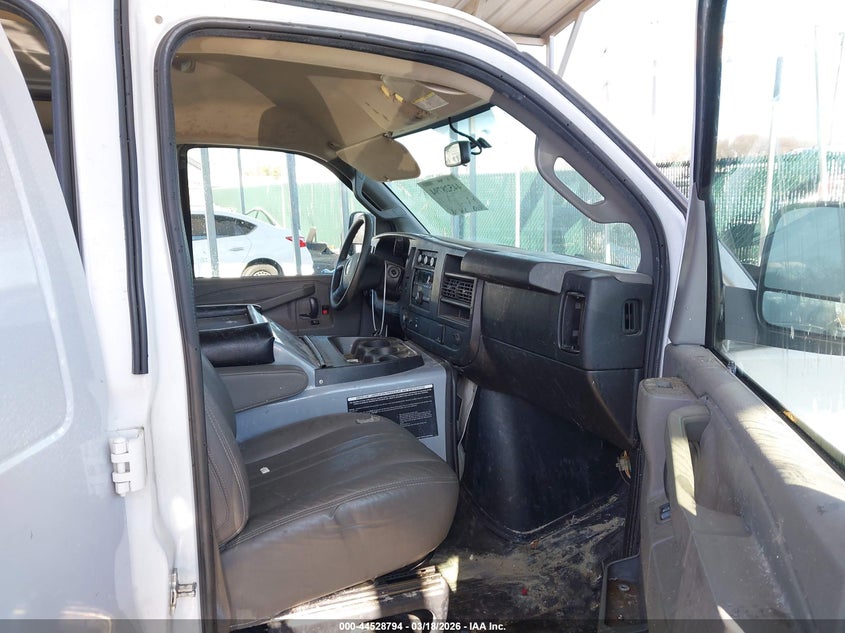 AtlanticExpress - Chevrolet Express 2500