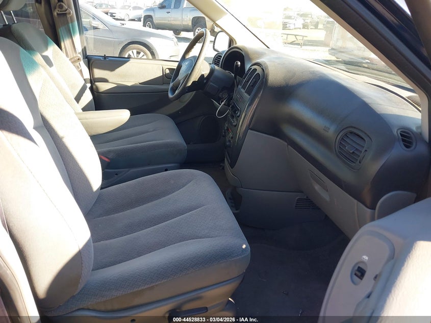 2005 Dodge Caravan Sxt