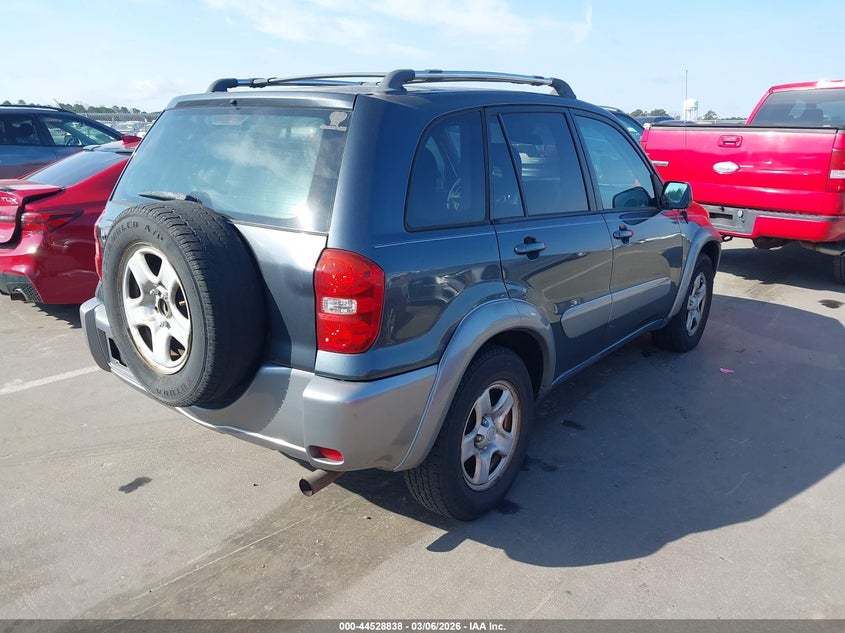 2005 TOYOTA RAV4 auction photo 4