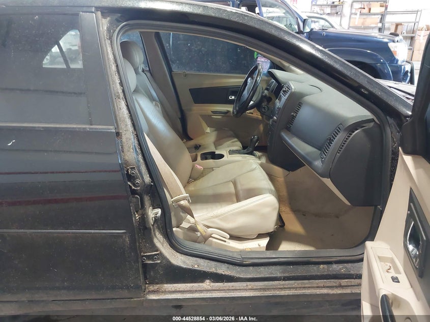 2005 Cadillac Cts Standard