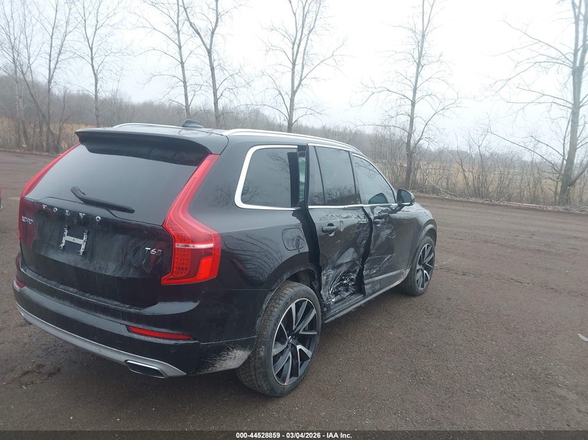 2020 Volvo Xc90 T6 Momentum 7 Passenger