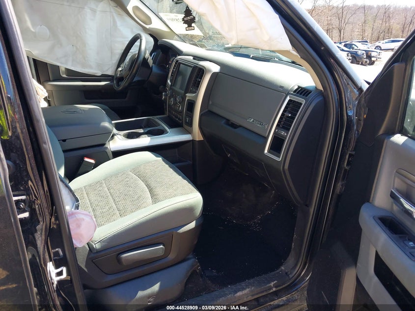 2017 Ram 1500 Big Horn 4X4 5'7 Box