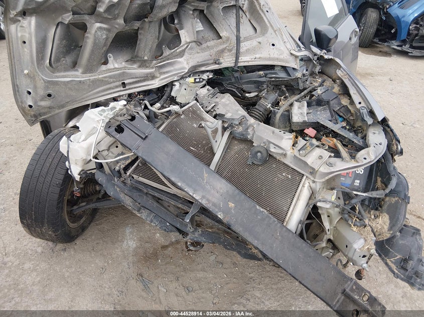 2016 Toyota Corolla Le Plus VIN: 5YFBURHE2GP452176 Lot: 44528914