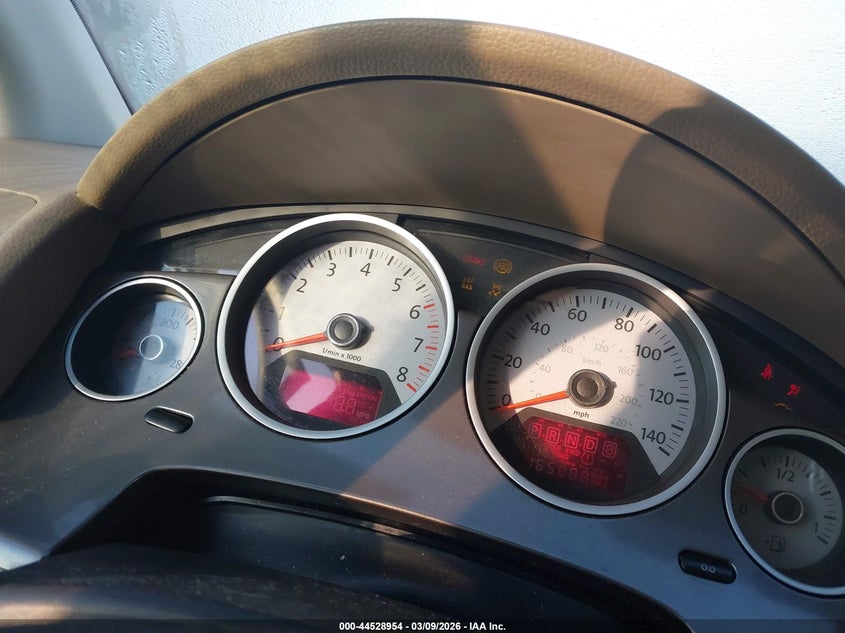 2010 Volkswagen Routan Se VIN: 2V4RW3D16AR174288 Lot: 44528954