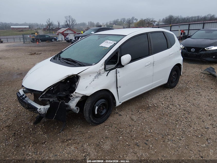 2012 Honda Fit 1.5 white Lot 111044529006 Vin JHMGE8H35CC004026