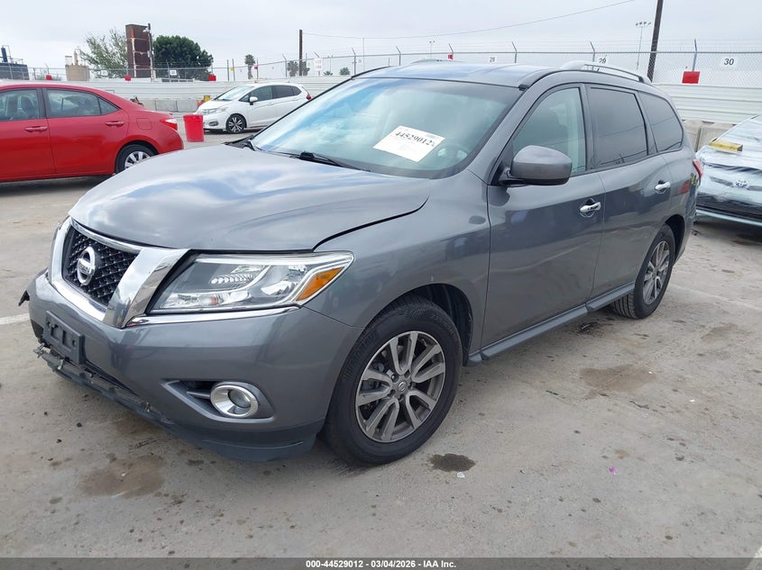 2015 Nissan Pathfinder Platinum/S/Sl/Sv