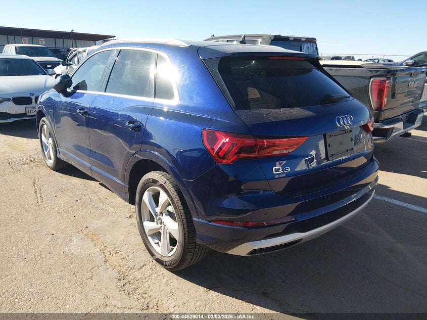 2022 Audi Q3 Premium 40 Tfsi Quattro Tiptronic