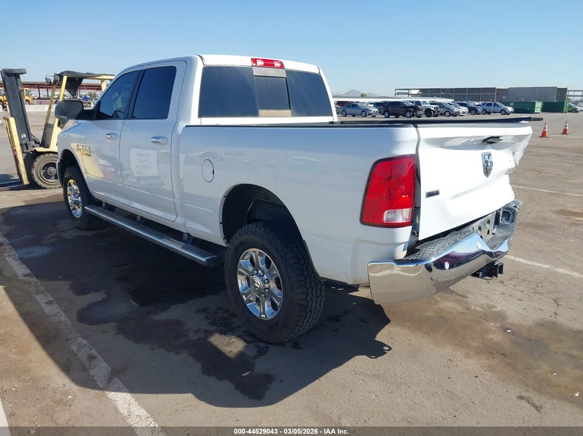 Vin: 3c6ur5dl0jg356378, lot: 45025834, ram 2500 slt  4x4 6'4 box 20183